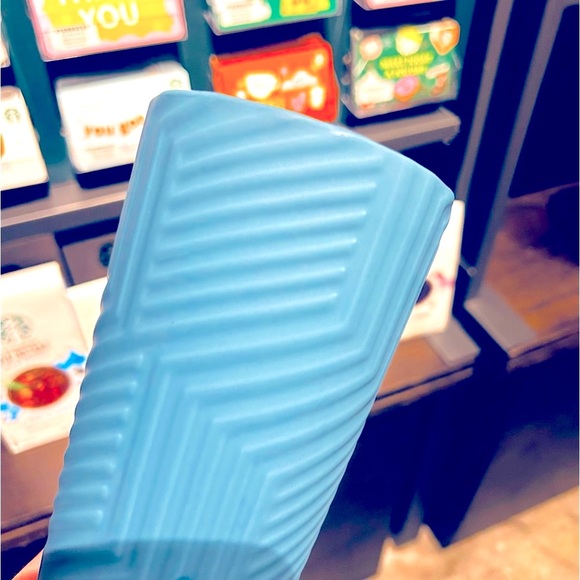 Starbucks Blue Soft Touch Ceramic Cup Geometric Hot Insulated Tumbler 12oz NWT - Picture 8 of 11